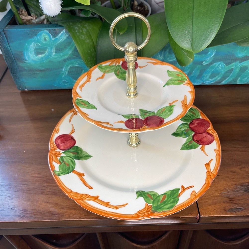Franciscan Apple two-tiered serving platter
